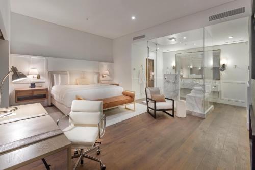 Suite con cama extragrande del hotel Intercontinental Presidente Mexico City, An Ihg. Foto 3