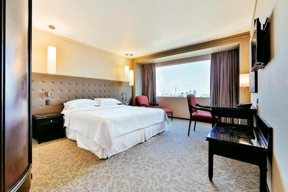 Habitación superior del hotel Barceló México Reforma. Foto 4