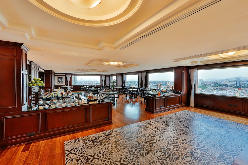 Suite, vistas a la ciudad (Premium Level) del hotel Barceló México Reforma. Foto 4