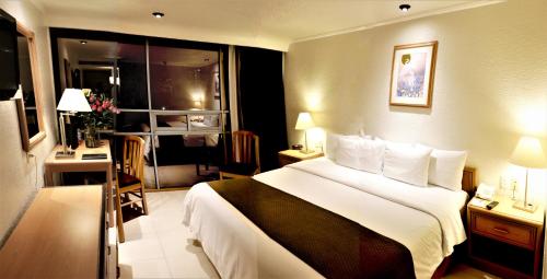 Habitación Estándar - Cama extragrande del hotel Pf. Foto 3