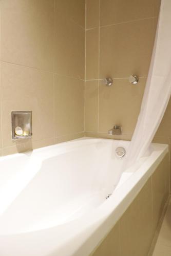 Habitación Doble Estándar con 2 camas dobles del hotel Pf. Foto 12