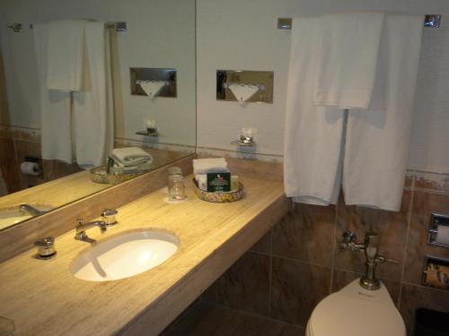 Habitación Doble Económica del hotel Pf. Foto 7
