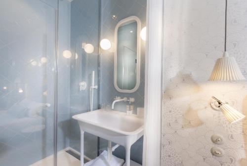 Habitación Individual Clásica - Cama grande del hotel Lapin Blanc