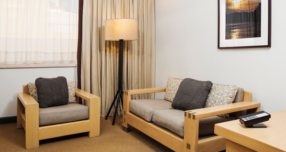 Habitación junior, 1 cama de matrimonio grande del hotel Galeria Plaza Reforma. Foto 7