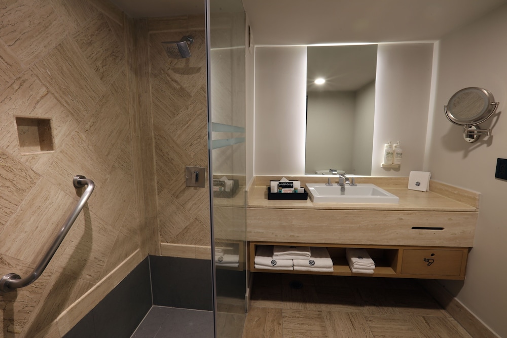 Signature Executive King del hotel Galeria Plaza Reforma. Foto 5