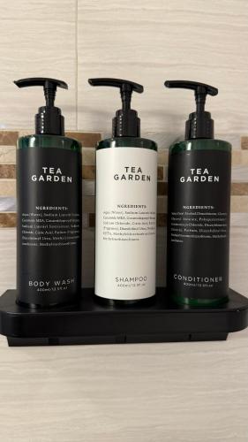 Suite Doble adaptada para personas de movilidad reducida del hotel Madison LES. Foto 7