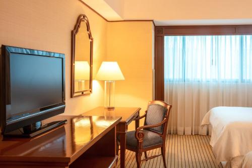 Habitación Clásica con 2 camas dobles, Torre Danubio del hotel Sheraton Maria Isabel Mexico City Reforma. Foto 1