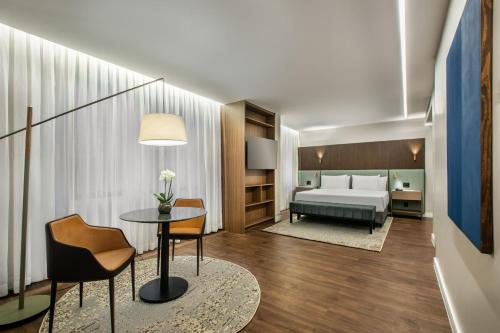 Suite del hotel Melia Paulista. Foto 6