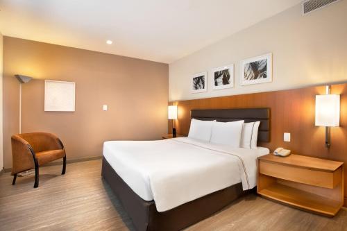 Habitación Deluxe Comunicada del hotel Melia Paulista. Foto 3