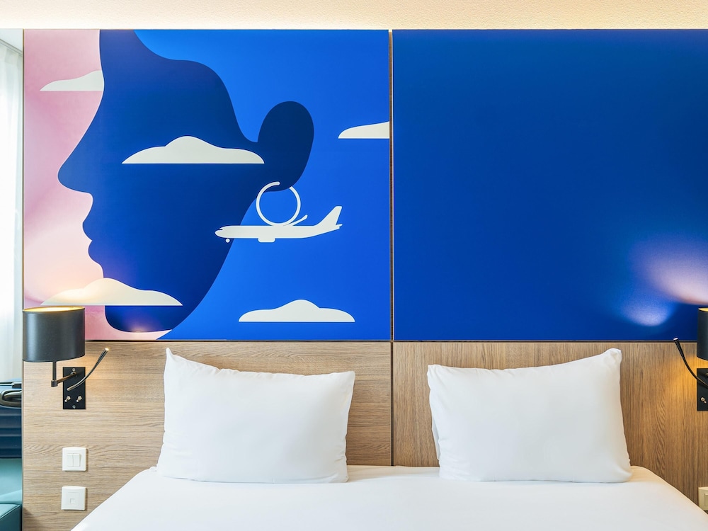 Habitación Estándar con 1 cama doble del hotel Ibis Styles Nice Aéroport Arenas. Foto 4