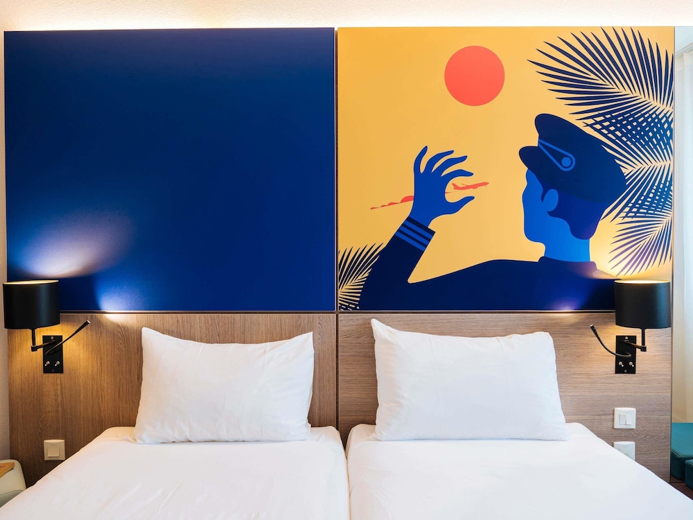 Habitación estándar con camas individuales del hotel Ibis Styles Nice Aéroport Arenas