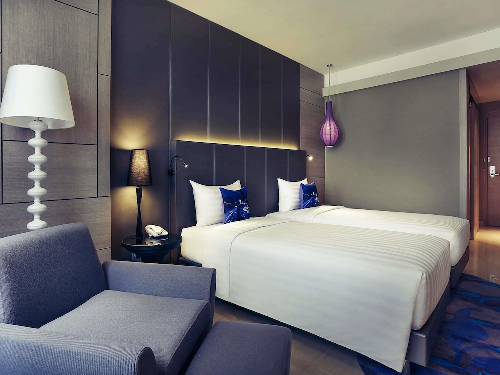 Deluxe con Dos Camas Individuales del hotel Mercure Jakarta Sabang. Foto 5