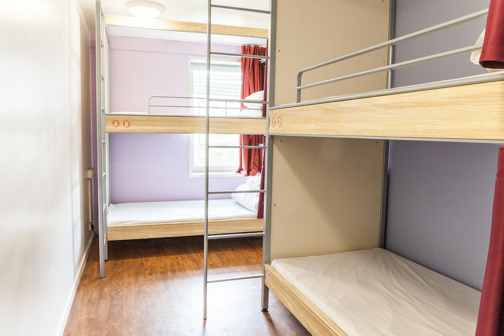 Dormitorio compartido, solo para mujeres, baño compartido (4 Bed Dorm) del hotel St Christopher's Inns The Canal. Foto 3