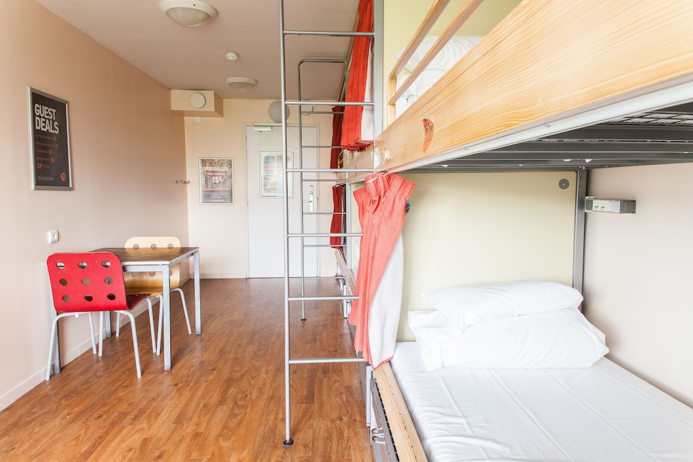 Dormitorio compartido, solo para mujeres, baño compartido (6 Bed Dorm) del hotel St Christopher's Inns The Canal. Foto 3