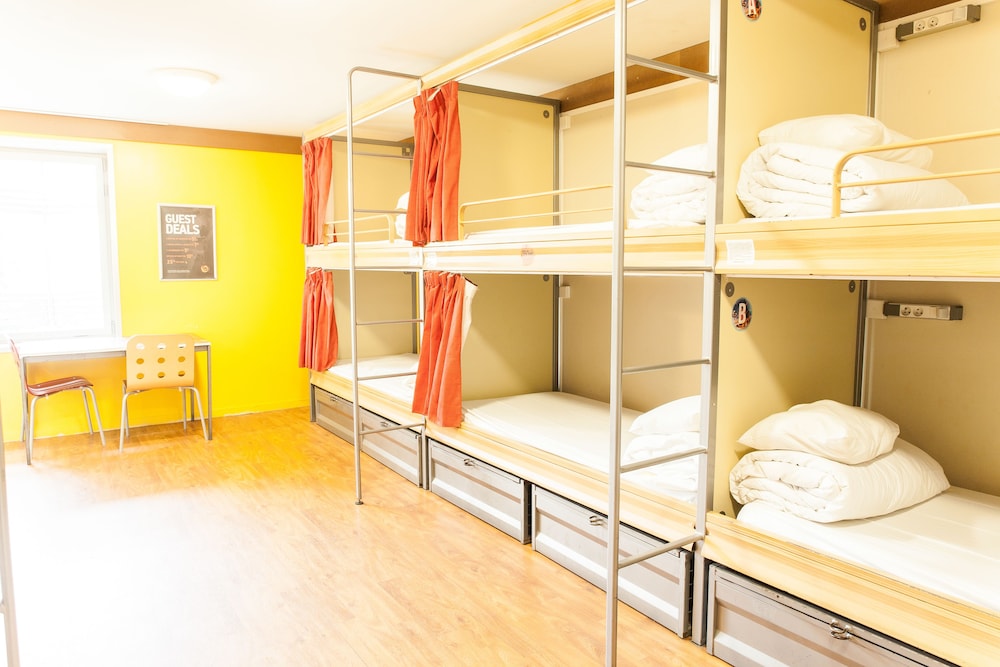 Dormitorio compartido, solo para mujeres, baño compartido (8 Bed Dorm) del hotel St Christopher's Inns The Canal