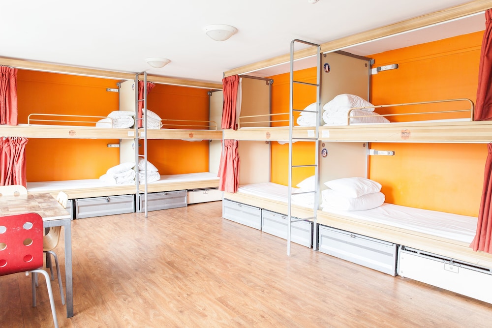 Dormitorio compartido, solo para mujeres, baño compartido (12 Bed Dorm) del hotel St Christopher's Inns The Canal