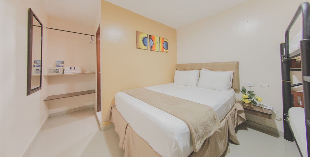 Double Estándar del hotel Azuan Suites By Geh Suites. Foto 3
