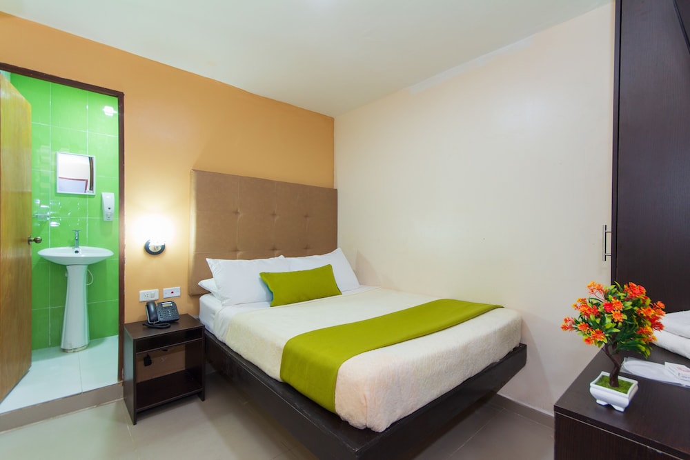Double Estándar del hotel Azuan Suites By Geh Suites. Foto 7