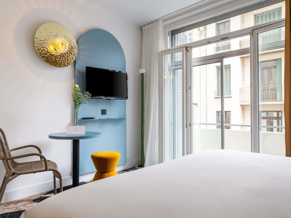 Habitación Privilege: 1 cama doble con balcón del hotel Mercure Annecy Centre