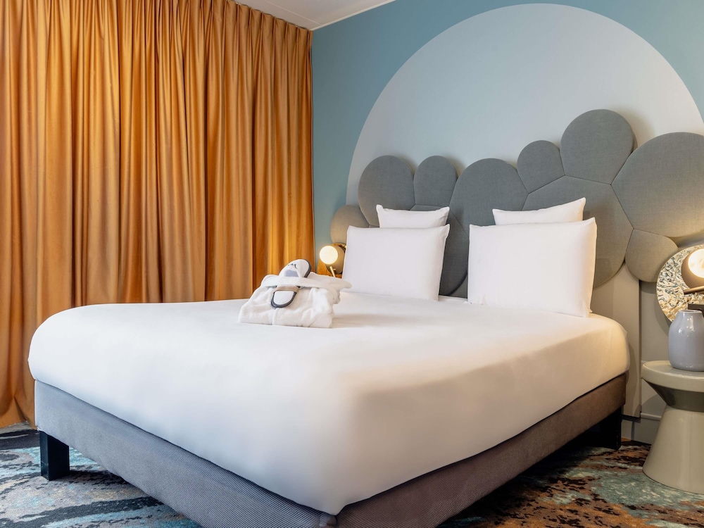 Habitación Privilege: 1 cama doble con balcón del hotel Mercure Annecy Centre. Foto 5