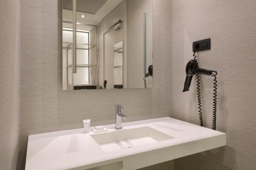 Habitación Premium del hotel SH Hotel Colon Valencia. Foto 4