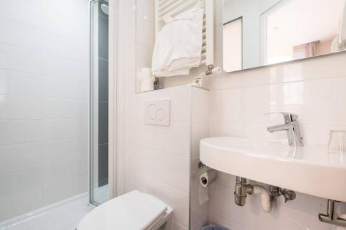 Habitación Individual con baño privado del hotel Bonséjour Montmartre