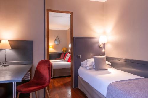 Habitación Triple del hotel George Sand. Foto 2