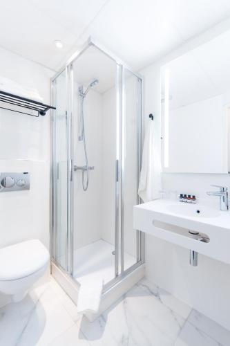 Habitación Doble Superior Mediana del hotel Bleu De Grenelle. Foto 10