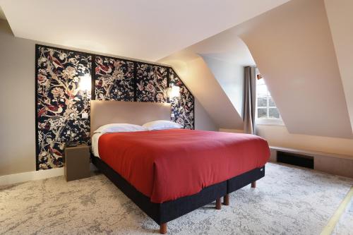 Suite con balcón del hotel Hotel Concortel. Foto 1