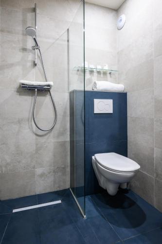 Habitación Triple del hotel D'Alsace. Foto 2