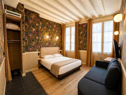 Habitación Deluxe del hotel Hôtel de Notre-Dame. Foto 4