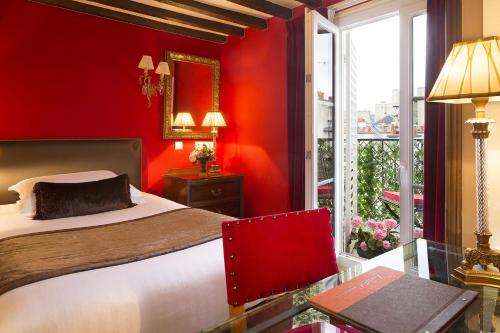 Habitación Doble con terraza del hotel Hotel Des Deux Continents. Foto 1