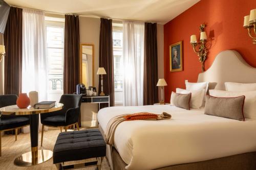 Habitación Deluxe del hotel Hotel Des Deux Continents. Foto 4