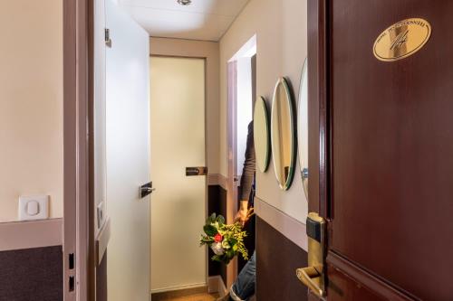 Suite Familiar de 2 dormitorios del hotel Hôtel Des Marronniers. Foto 4