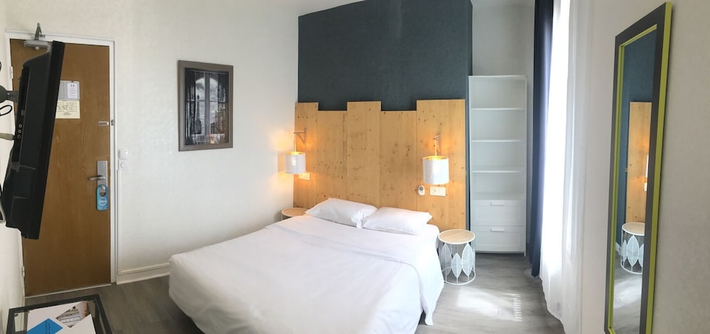 Habitación doble Superior 2 Camas individuales del hotel Hôtel du Maine. Foto 6