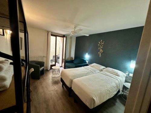 Habitación Doble con terraza - 2 camas del hotel Hôtel du Maine