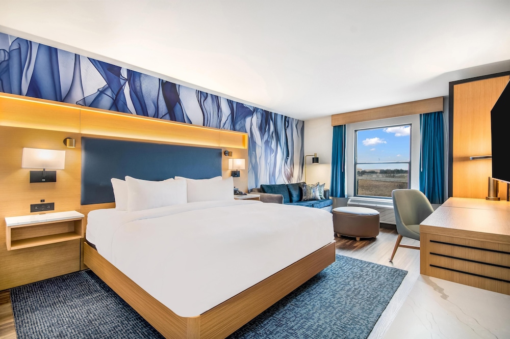 Habitación estándar, 1 cama de matrimonio grande con sofá cama del hotel DOUBLETREE BY HILTON BUFFALO. Foto 1