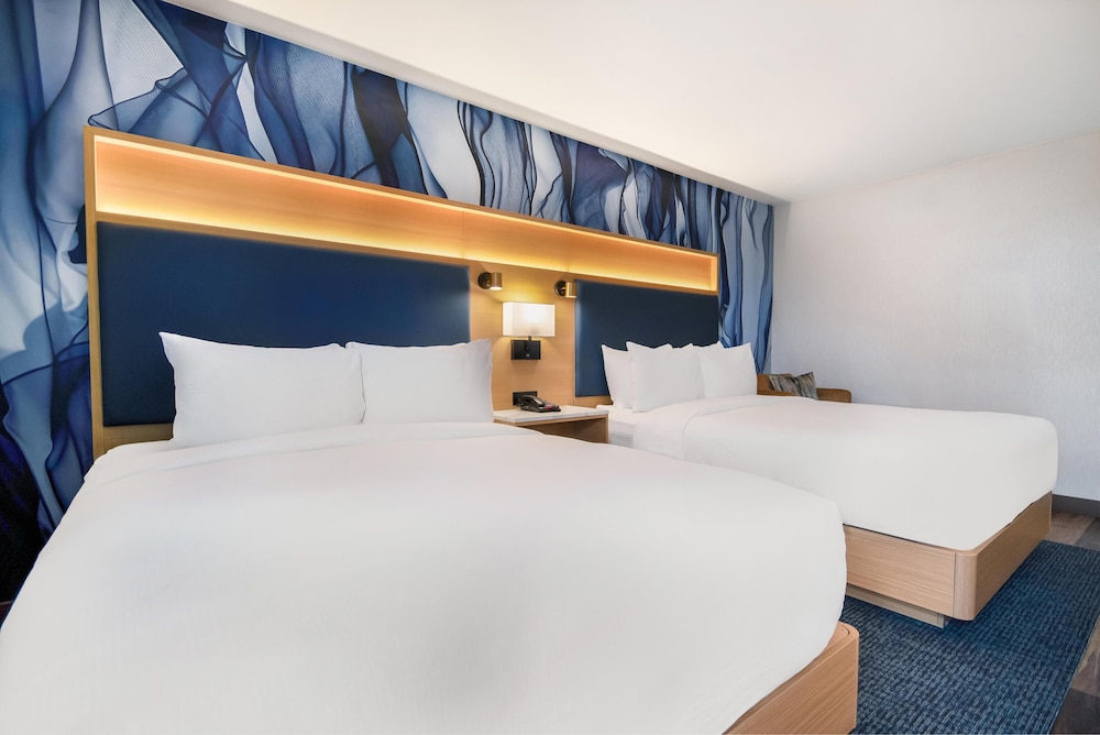 Habitación estándar, 2 camas de matrimonio del hotel DOUBLETREE BY HILTON BUFFALO. Foto 7