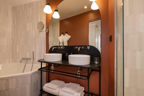 Suite Executive del hotel Hôtel Gramont Opera. Foto 5