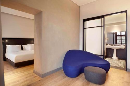 Suite con vistas a la ciudad del hotel Nh Collection Torino Piazza Carlina. Foto 1