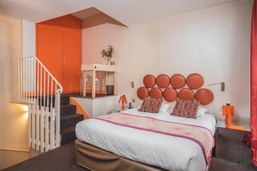 Habitación cuádruple del hotel Le Petit Paris. Foto 6