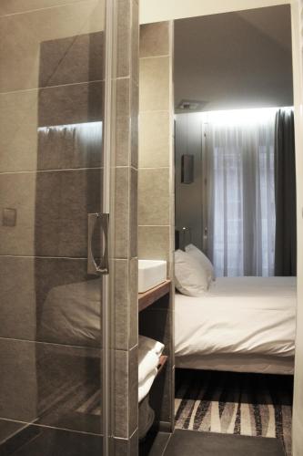Habitación Doble del hotel Hôtel Lumières. Foto 1