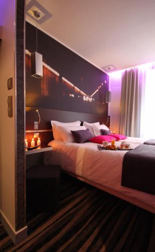 Habitaciones dobles contiguas del hotel Hôtel Lumières