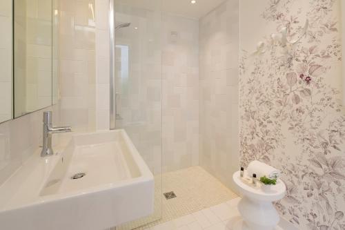 Habitación Triple del hotel Mistral. Foto 4