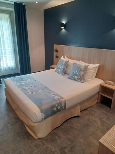 Habitación Doble Superior del hotel Hotel Modern Est. Foto 1