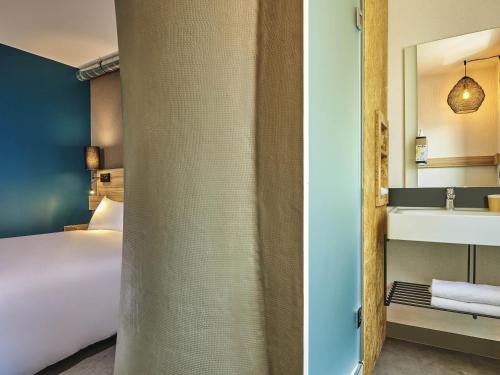 Pop Room with a double bed del hotel greet Hotel Paris Nord 18ème. Foto 1