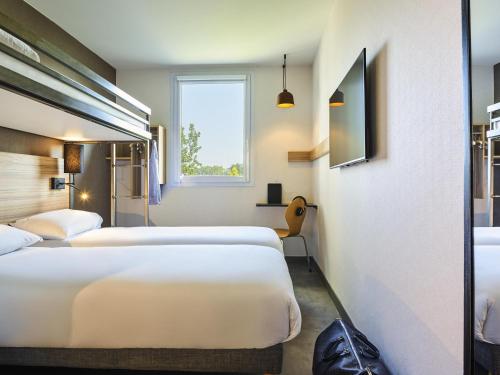 Habitación Doble Estándar con litera del hotel greet Hotel Paris Nord 18ème