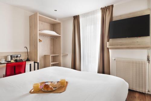 Habitación Doble Superior del hotel Courcelles Médéric. Foto 12