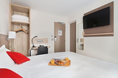 Habitación Doble Superior del hotel Courcelles Médéric. Foto 19