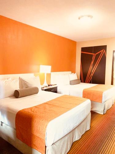 Habitación con 2 camas grandes - Fumadores del hotel HOWARD JOHNSON NORTH BERGEN